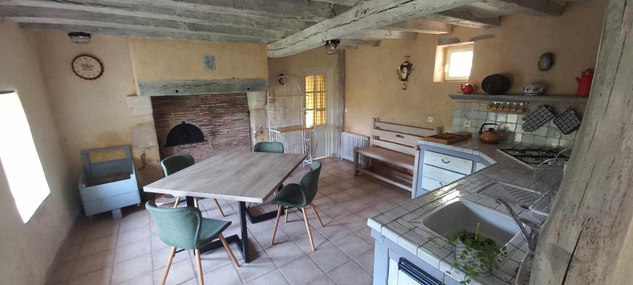 Gite Les Toisnieres Marigne-Laille Экстерьер фото